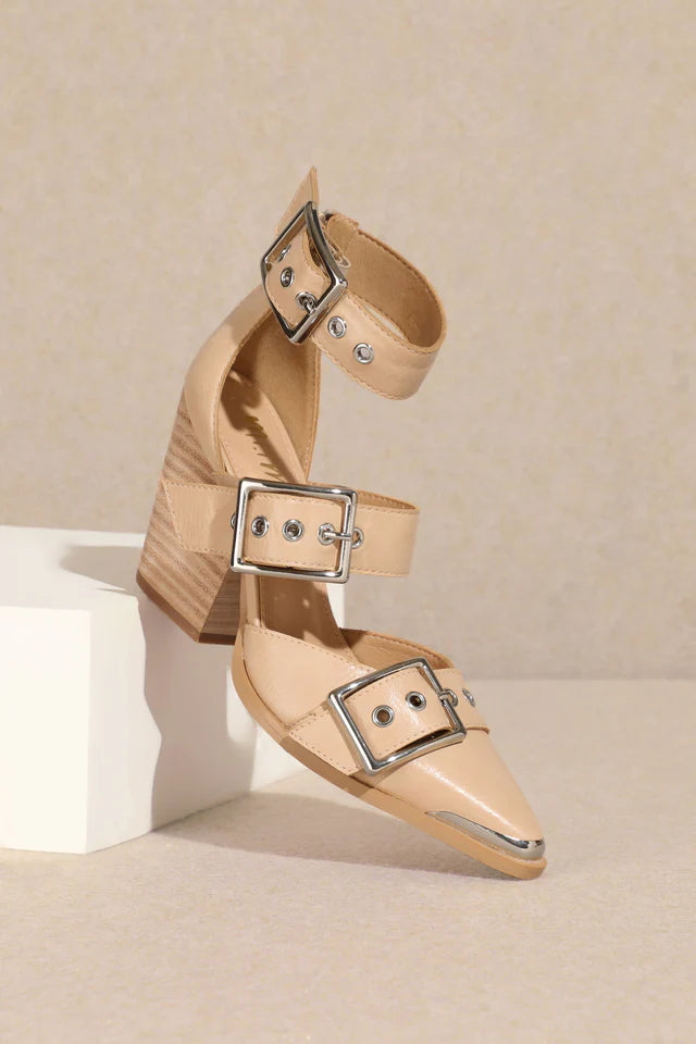 RIGHT ON POINT HEEL--BEIGE