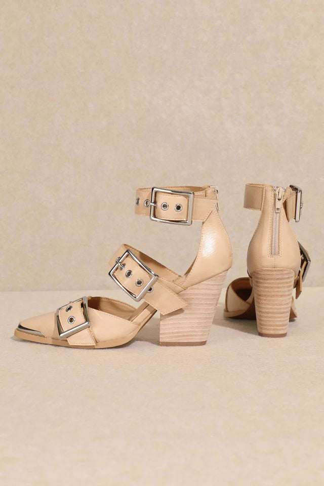 RIGHT ON POINT HEEL--BEIGE