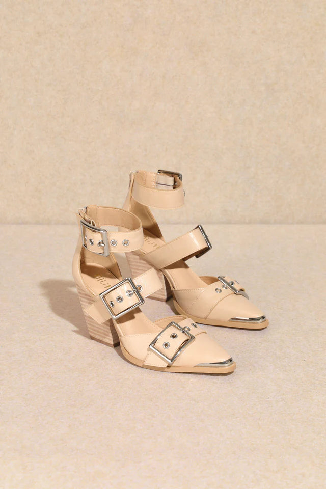 RIGHT ON POINT HEEL--BEIGE
