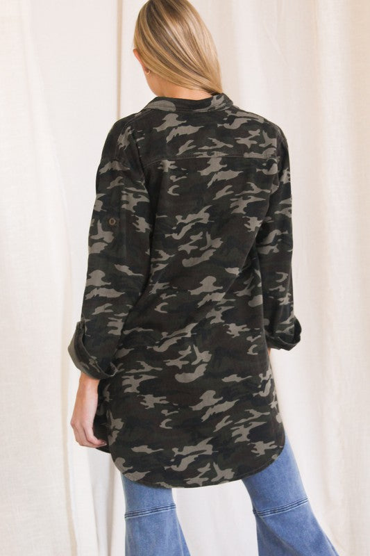 OVERSIZED CAMO TOP/JACKET