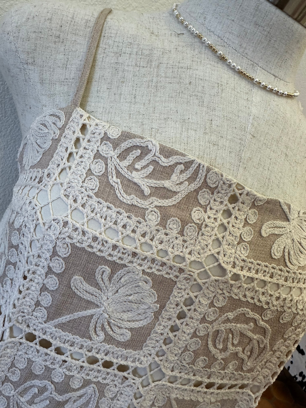 CONTRAST CROCHET MINI DRESS--TAN/CREAM