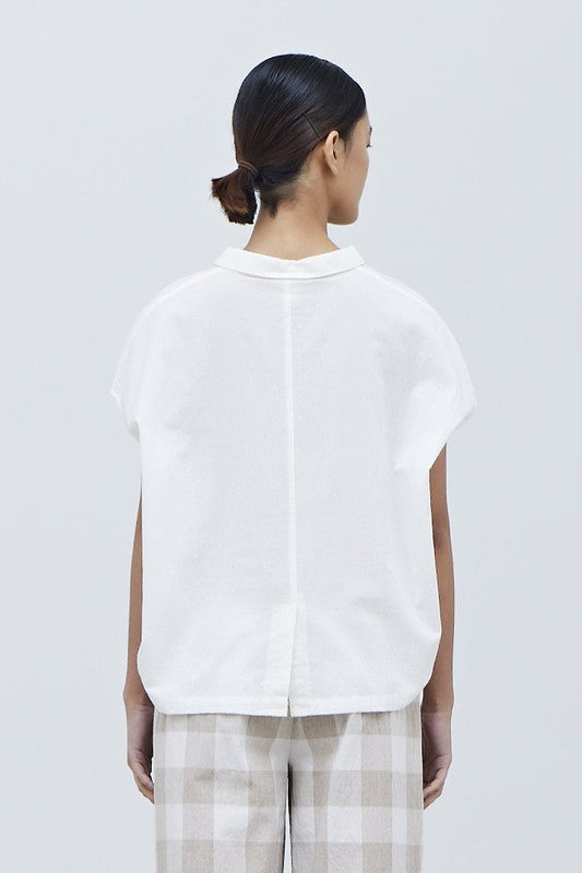 SHORT SLEEVE BOXY TOP--WHITE