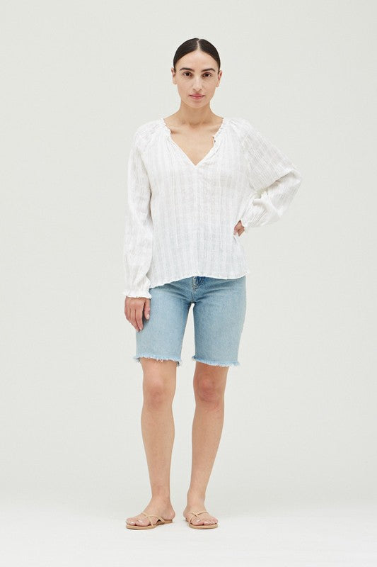 TEXTURED FABRIC LONG SLEEVE TOP--WHITE
