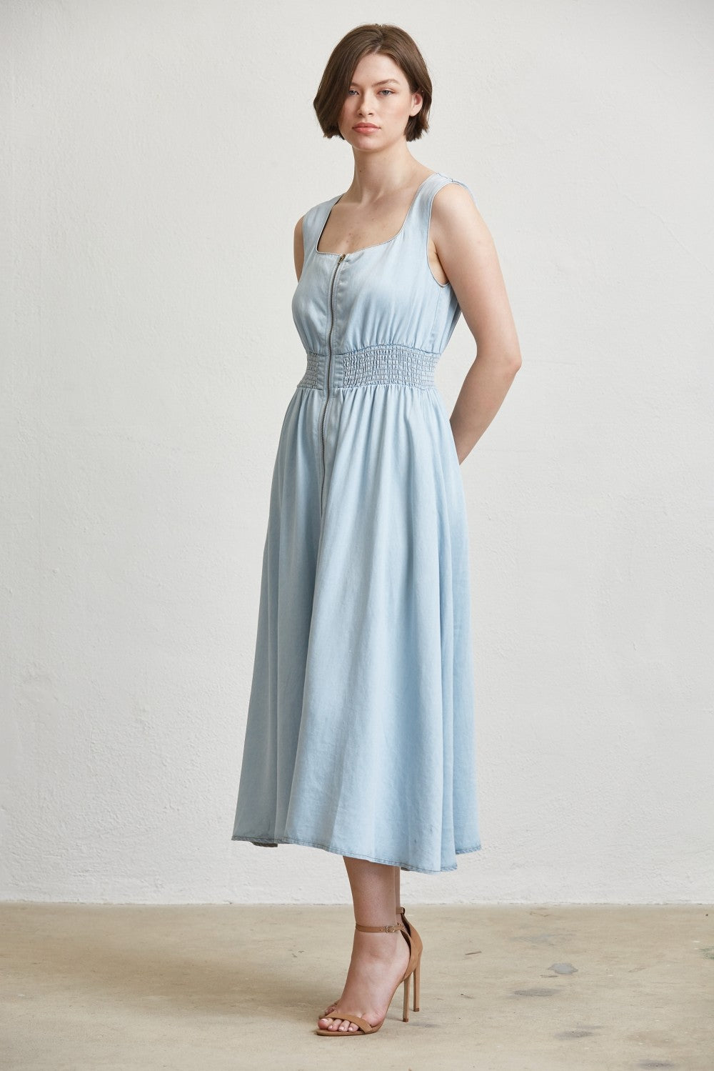 SQUARE NECK SMOCKED WAIST & FRONT ZIPPER DRESS--LIGHT DENIM