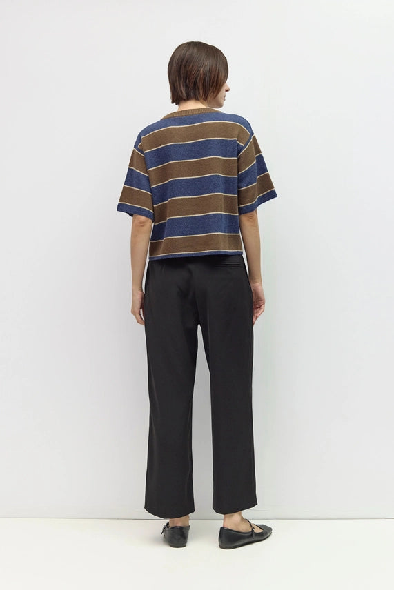 LIGHTWEIGHT SHORT SLEEVE SWEATER--BROWN/NAVY