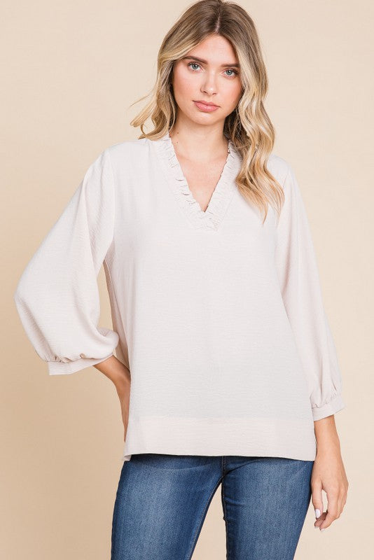 RUFFLED V-NECK 3/ SLEEVE TOP--OATMEAL