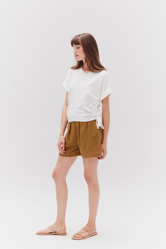 SIDE SCRUNCH ADJUSTABLE TIE TEE--WHITE