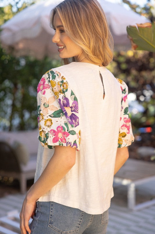 EYELET FLORAL PUFF SLEEVE TOP