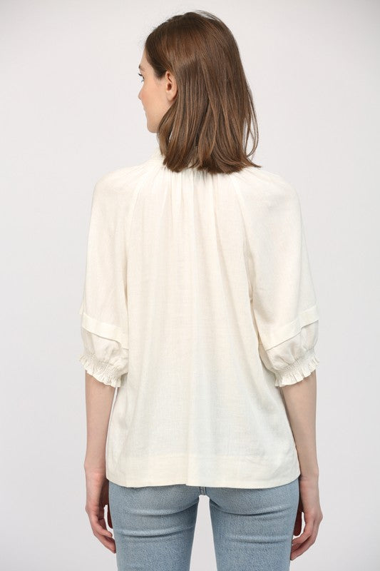 RUFFLE NECK HALF PEASANT SLEEVE TOP