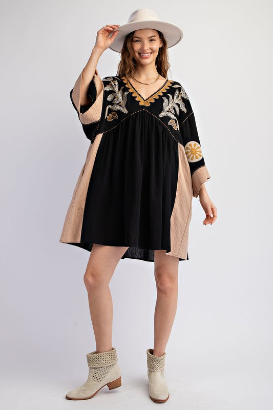 EMBROIDERED V-NECK DRESS--BLACK