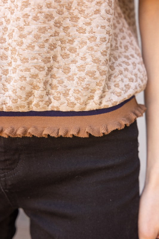 FLORAL TEXTURED PUFF SLEEVE TOP