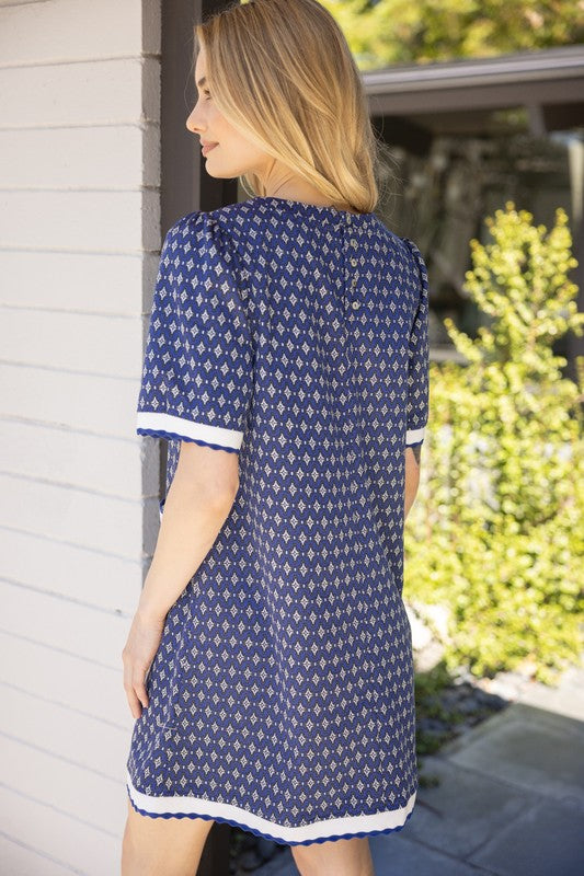 ALL SMILES SHIFT DRESS--NAVY