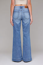 HIDDEN HAPPI PINTUCK FLARE JEANS