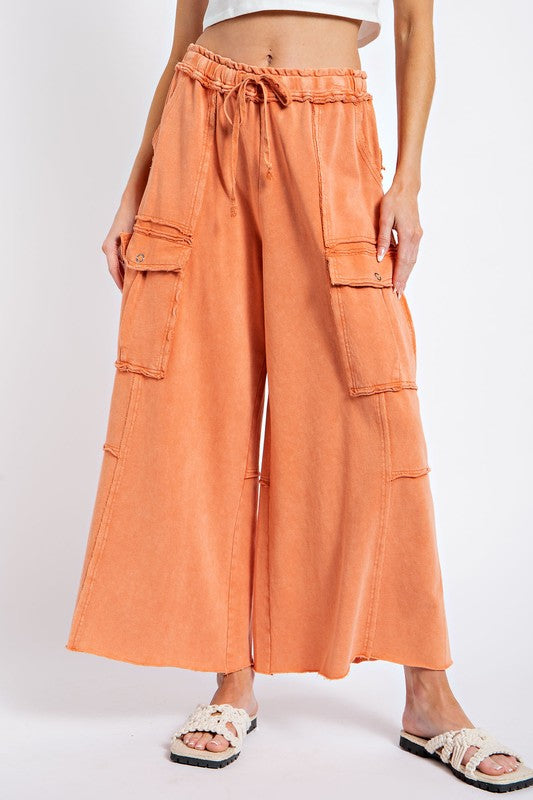 UTILITY WIDE LEG CARGO PANTS--FADED RUST