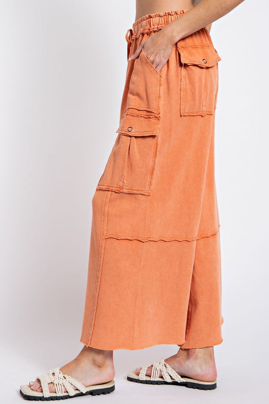UTILITY WIDE LEG CARGO PANTS--FADED RUST