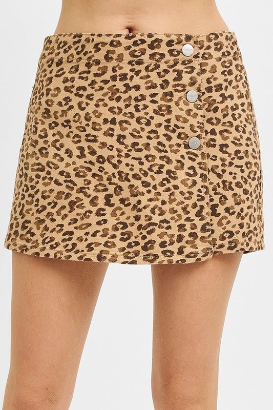 RISEN HIGH RISE BUTTON DOWN SKORTS--LEOPARD
