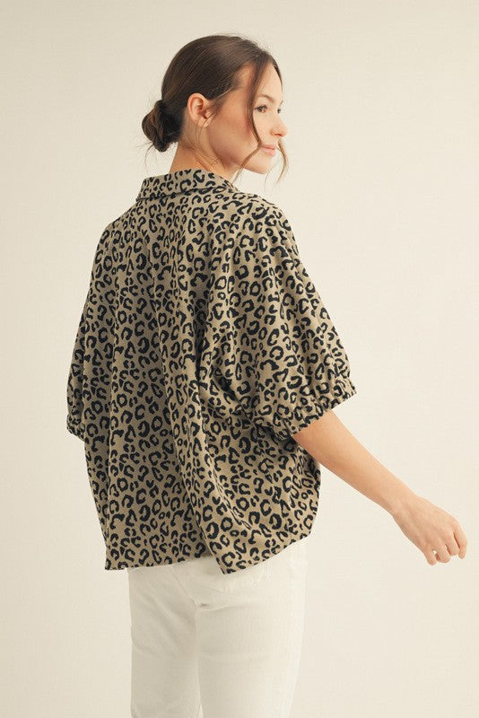 OVERSIZED COLLARED LEOPARD TOP--OATMEAL
