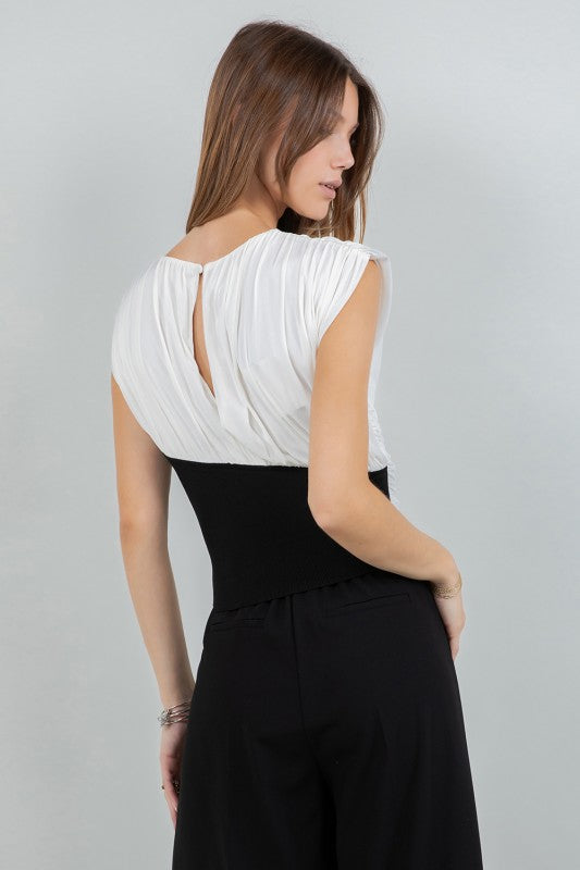 POWER MESH KNITTED COMBO TOP WITH SHOULDER PADS--BLACK/WHITE