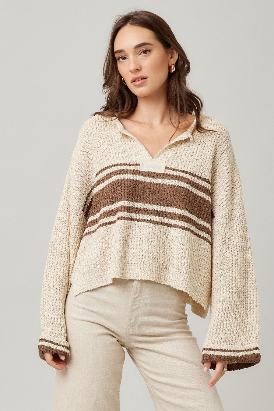 PATCH LONG SLEEVE SWEATER--BROWN