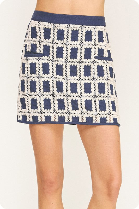 LINEN CONTRAST PATCHWORK CROCHET MINI SKIRT--NAVY/CREAM
