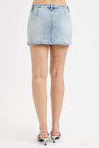 RISEN LOW RISE SKORT--LIGHT WASH