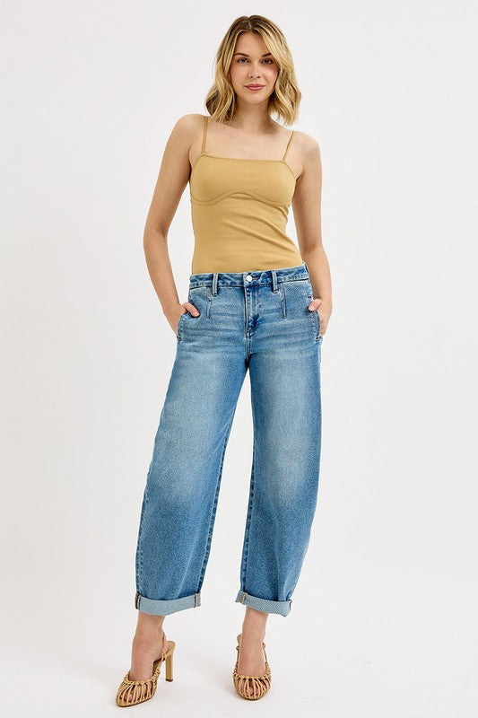 RISE--MID RISE BARREL ROLL UP JEANS