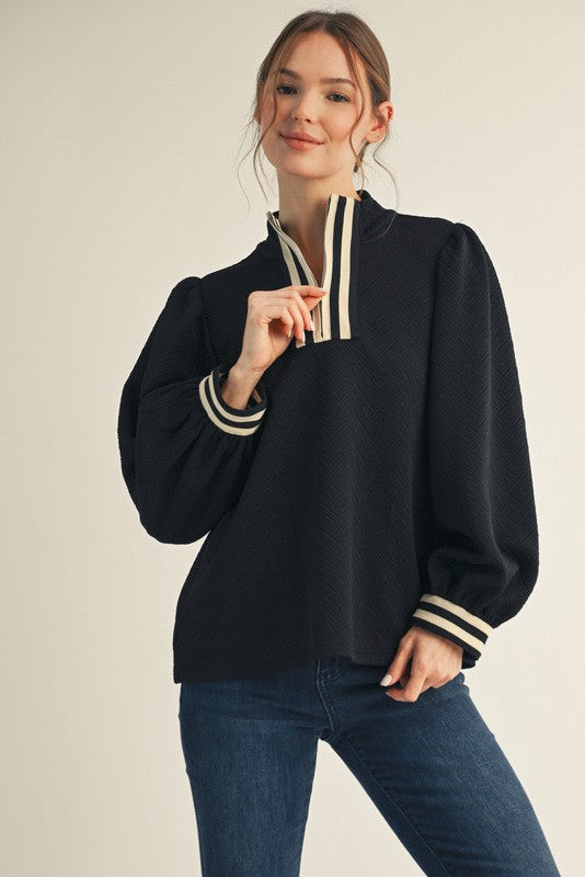 LONG PUFF SLEEVE FRONT ZIP TOP--BLACK