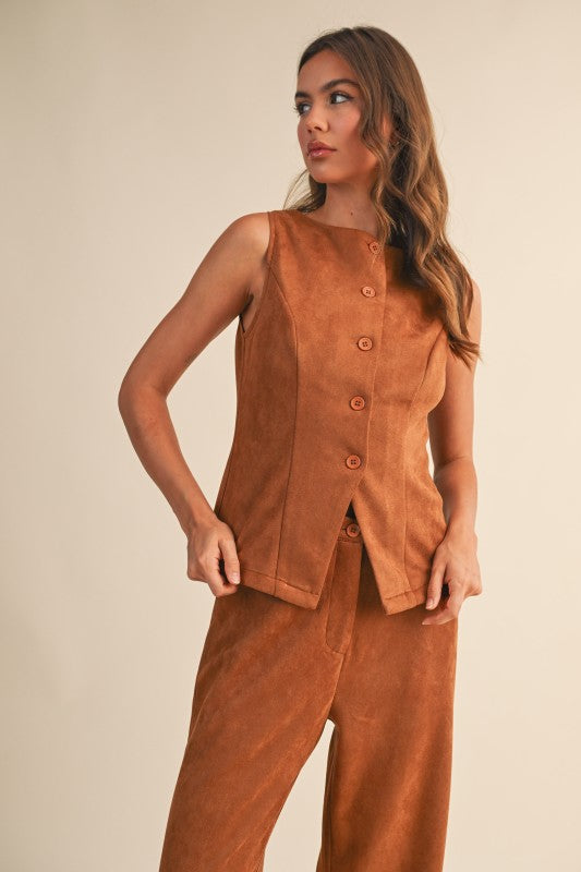 BUTTON DOWN SUEDE VEST--CAMEL