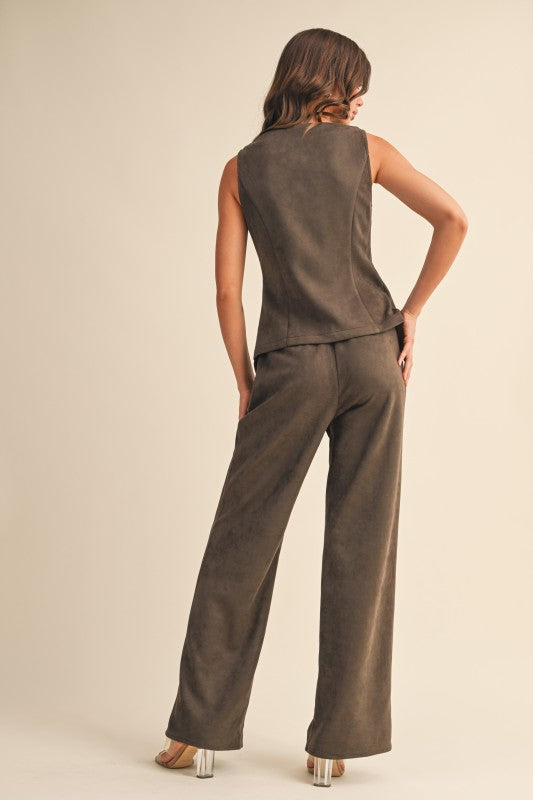 BUTTON DOWN SUEDE VEST--DK. OLIVE