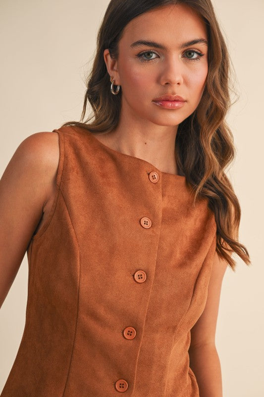 BUTTON DOWN SUEDE VEST--CAMEL