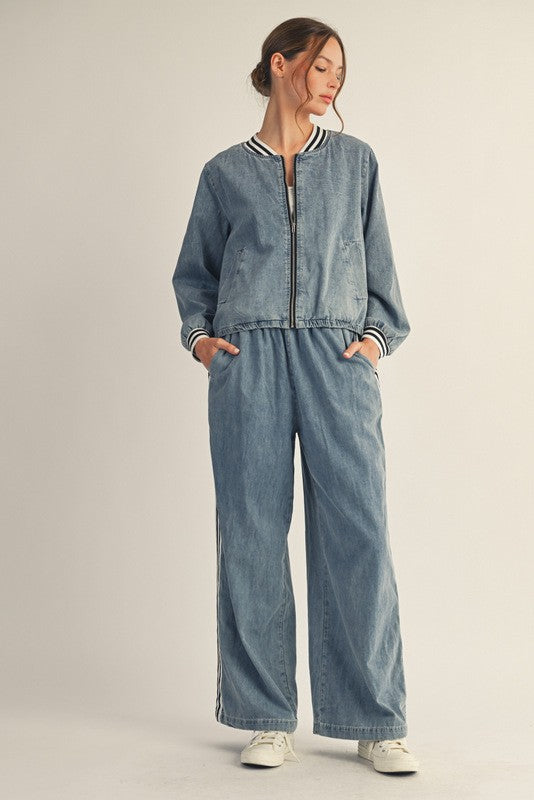 FRONT ZIP UP WASHED DENIM JACKET