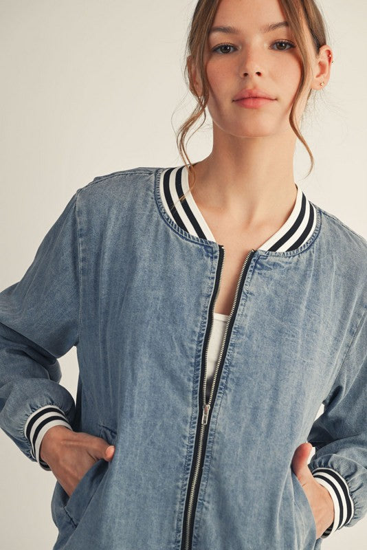 FRONT ZIP UP WASHED DENIM JACKET