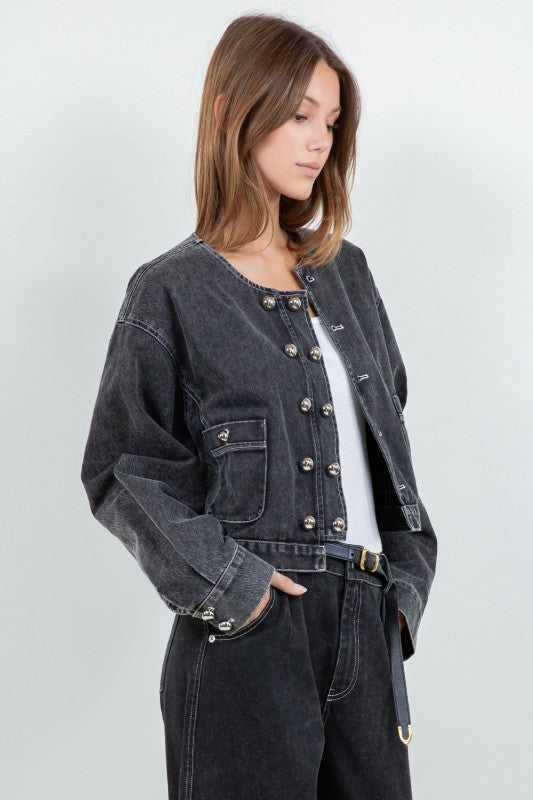 SOFT COTTON WASHED JACKET WITH ACCENT BUTTONS--BLACK