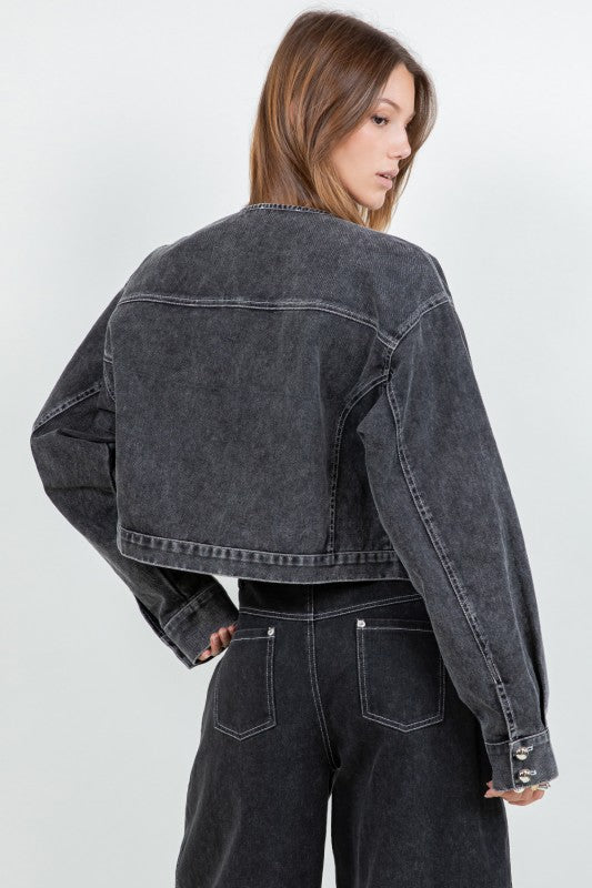SOFT COTTON WASHED JACKET WITH ACCENT BUTTONS--BLACK