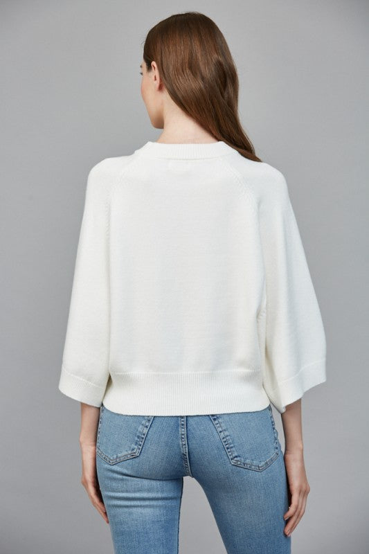 REGLAN SHORT WIDE SLEEVE LIGHTWEIGHT SWEATER--CREAM