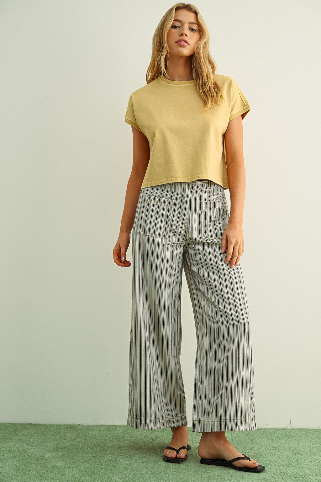 SHORT SLEEVE BOXY TOP--BUTTER