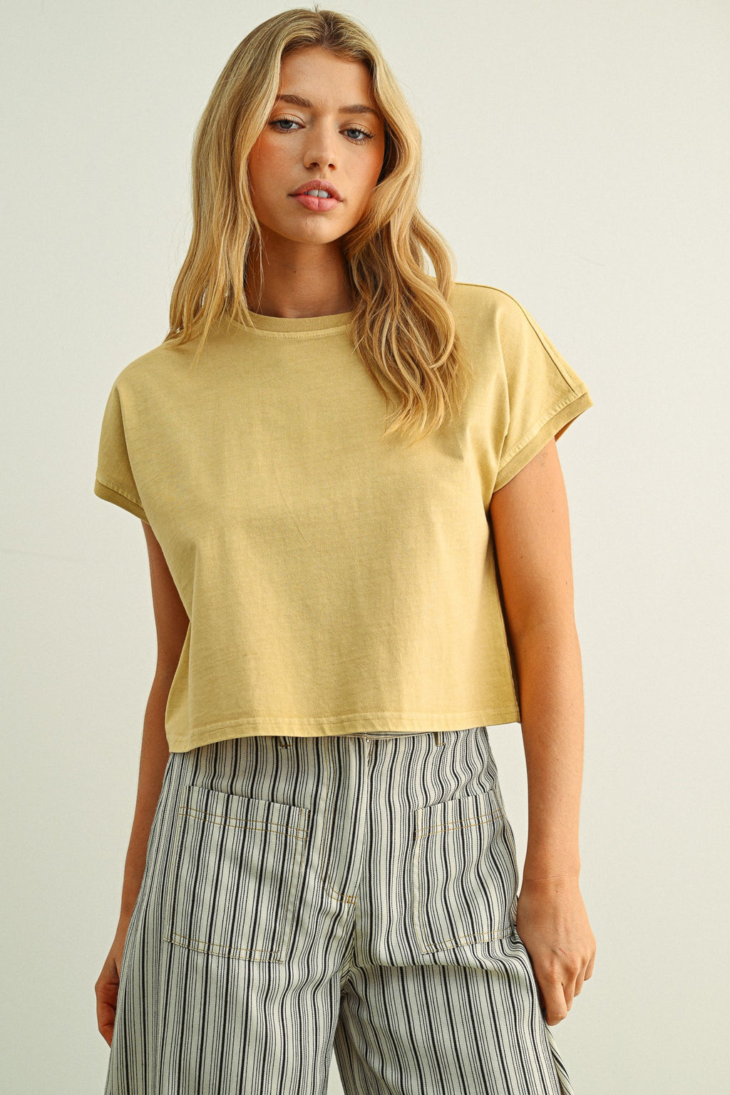 SHORT SLEEVE BOXY TOP--BUTTER
