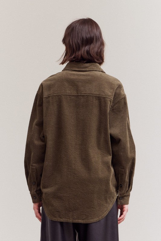 CORDUROY BUTTON DOWN SHACKET--BROWN