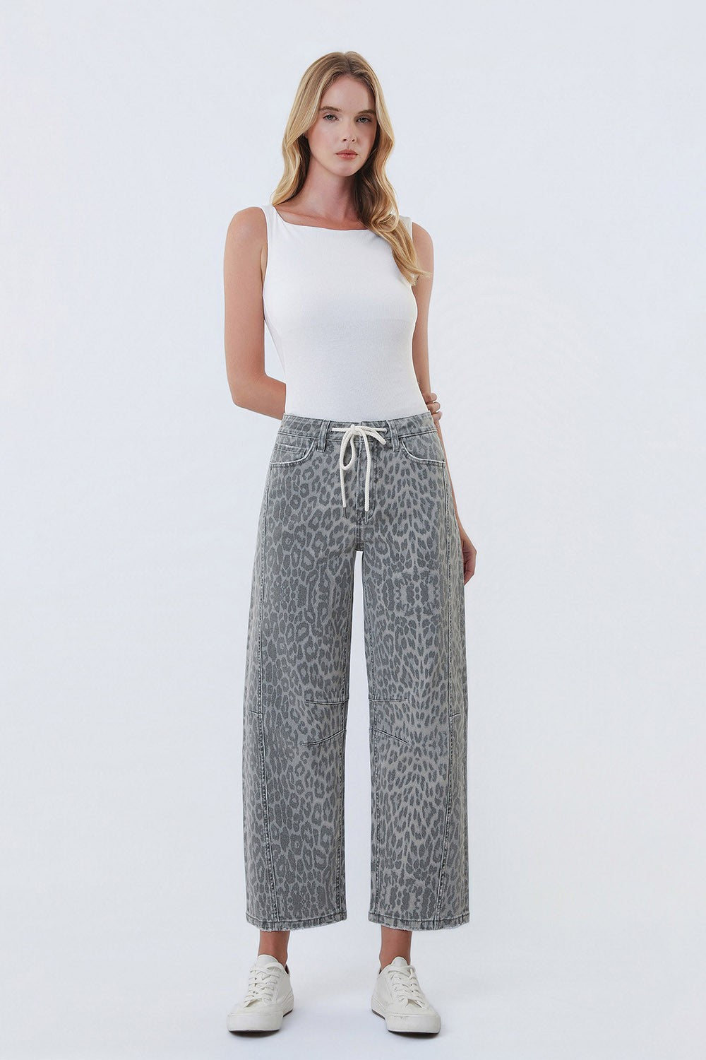 VERVET LEOPARD BARREL WITH DRAWSTRING--GREY