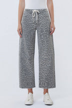 VERVET LEOPARD BARREL WITH DRAWSTRING--GREY