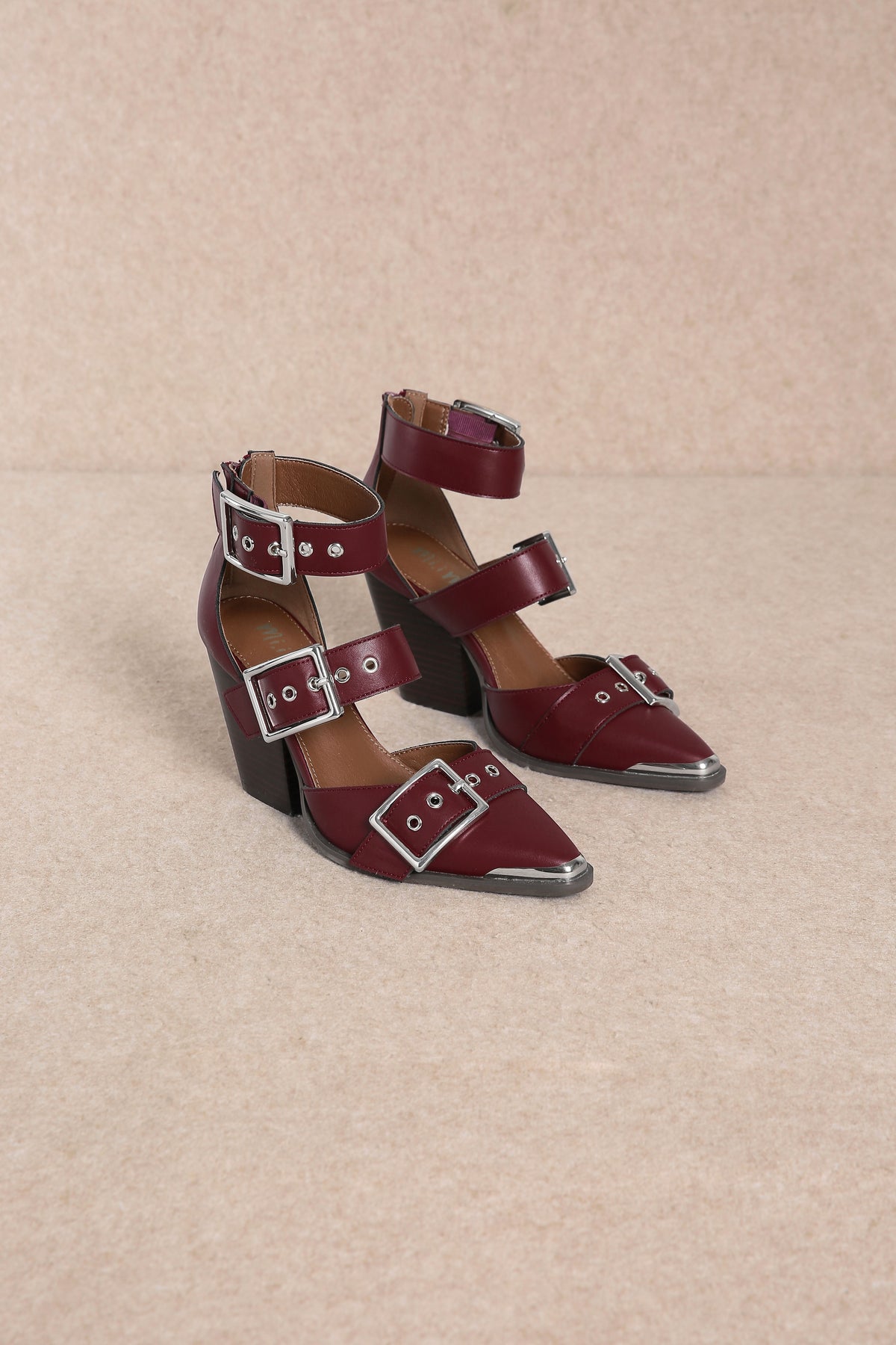 RIGHT ON POINT HEEL--MAROON