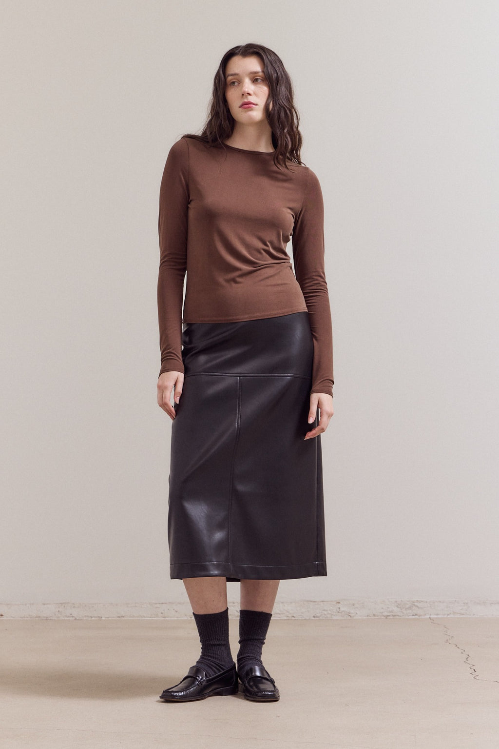 LONG SLEEVE MODAL TEE--BROWN