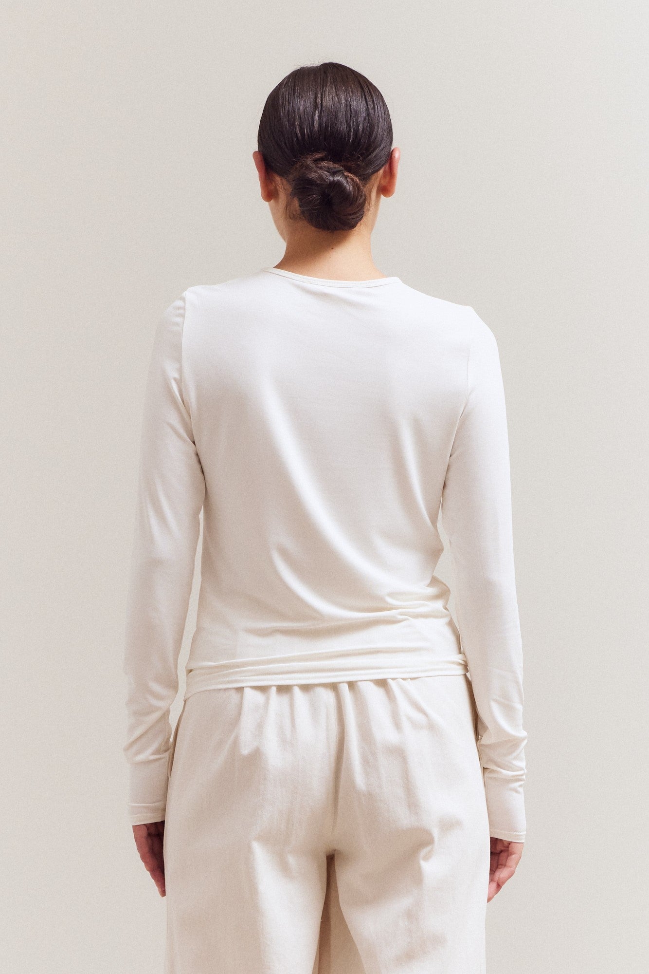 LONG SLEEVE MODAL TEE--OFF WHITE