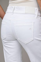 HIDDEN HAPPI LOW RISE DOUBLE BUTTON WAISTBAND FLARE JEANS--WHITE