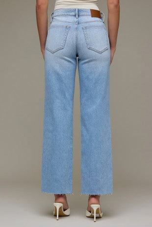 HIDDEN MID RISE CLASSIC STRAIGHT STRETCH--MEDIUM LIGHT