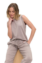 SCUBA ZIPPER DETAIL SLEEVELESS TOP--TAUPE