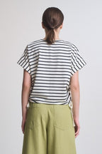 STRIPED SIDE SCRUNCH TEE--BLACK/CREAM