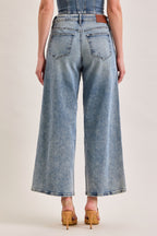 HIDDEN NORI CROPPED WIDE LEG JEANS--MEDIUM LIGHT