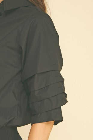 BUTTON DOWN PLEATED SLEEVE BANDED HEM TOP--BLACK