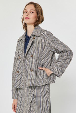 PLAID SHORT TRENCH JACKET--TAN/NAVY MIX